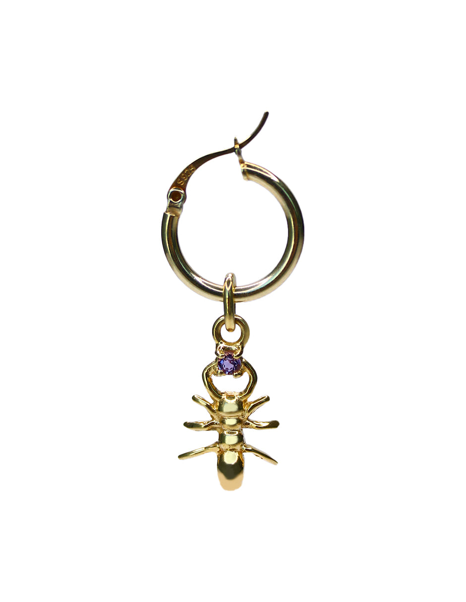 Charm Hormiga con Arracada