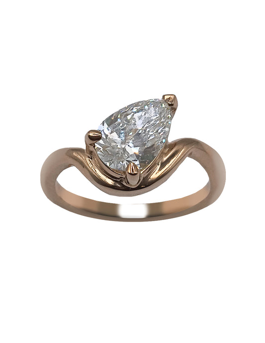 Anillo Compromiso Onda Pera Oro Amarillo Sancjewelry