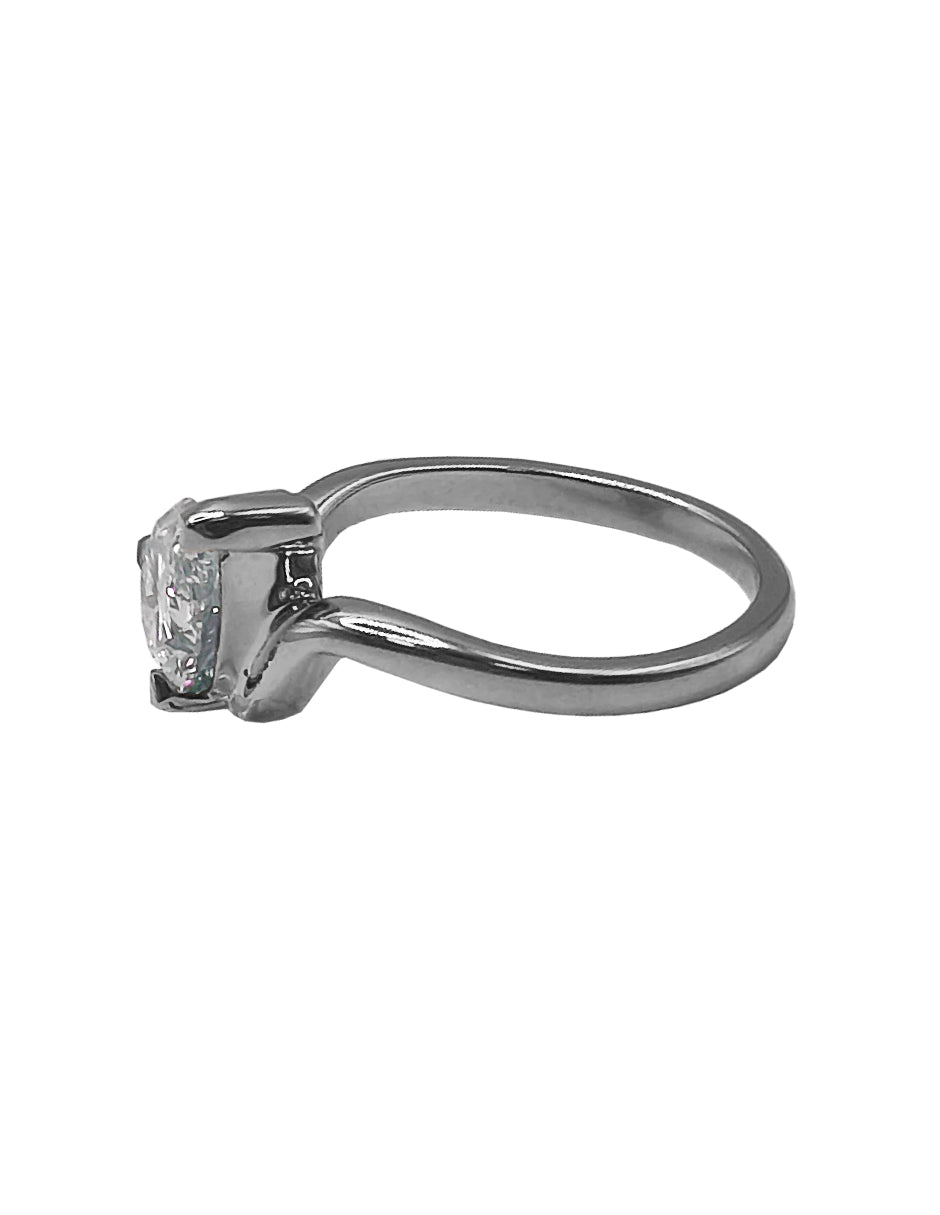 Anillo Compromiso Onda Pera oro blanco Sancjewelry